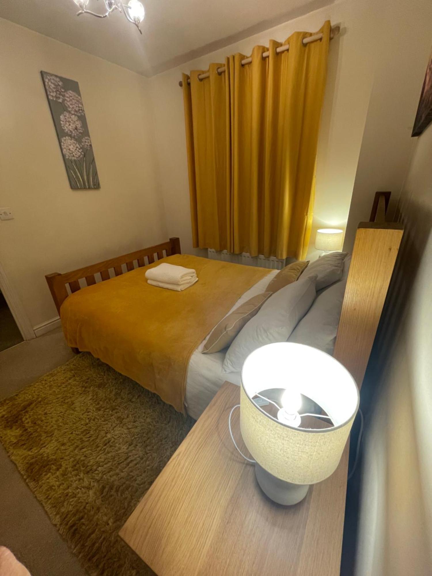 Holiday Home In Cardiff. Sleeps 6 Zewnętrze zdjęcie