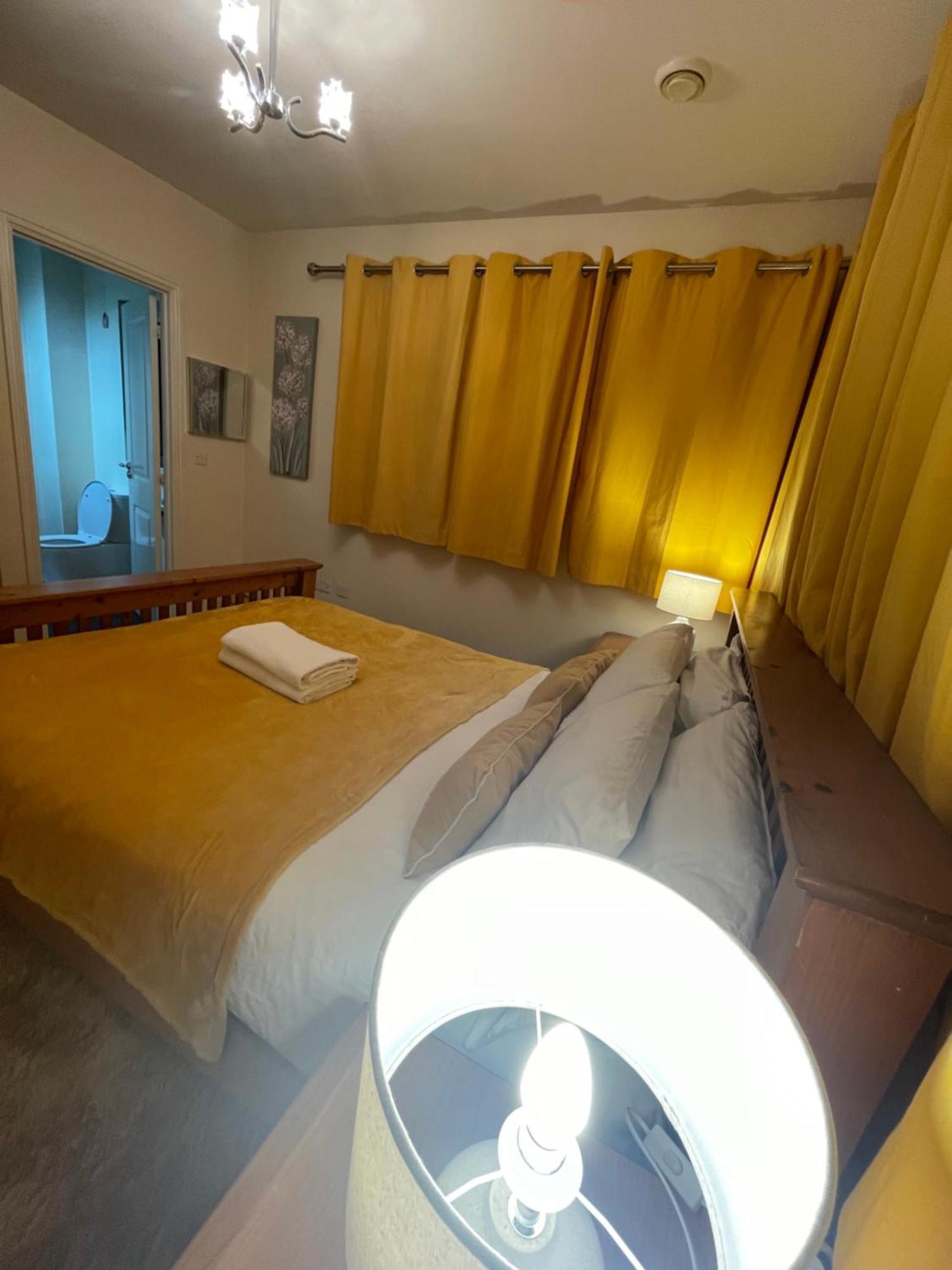 Holiday Home In Cardiff. Sleeps 6 Zewnętrze zdjęcie